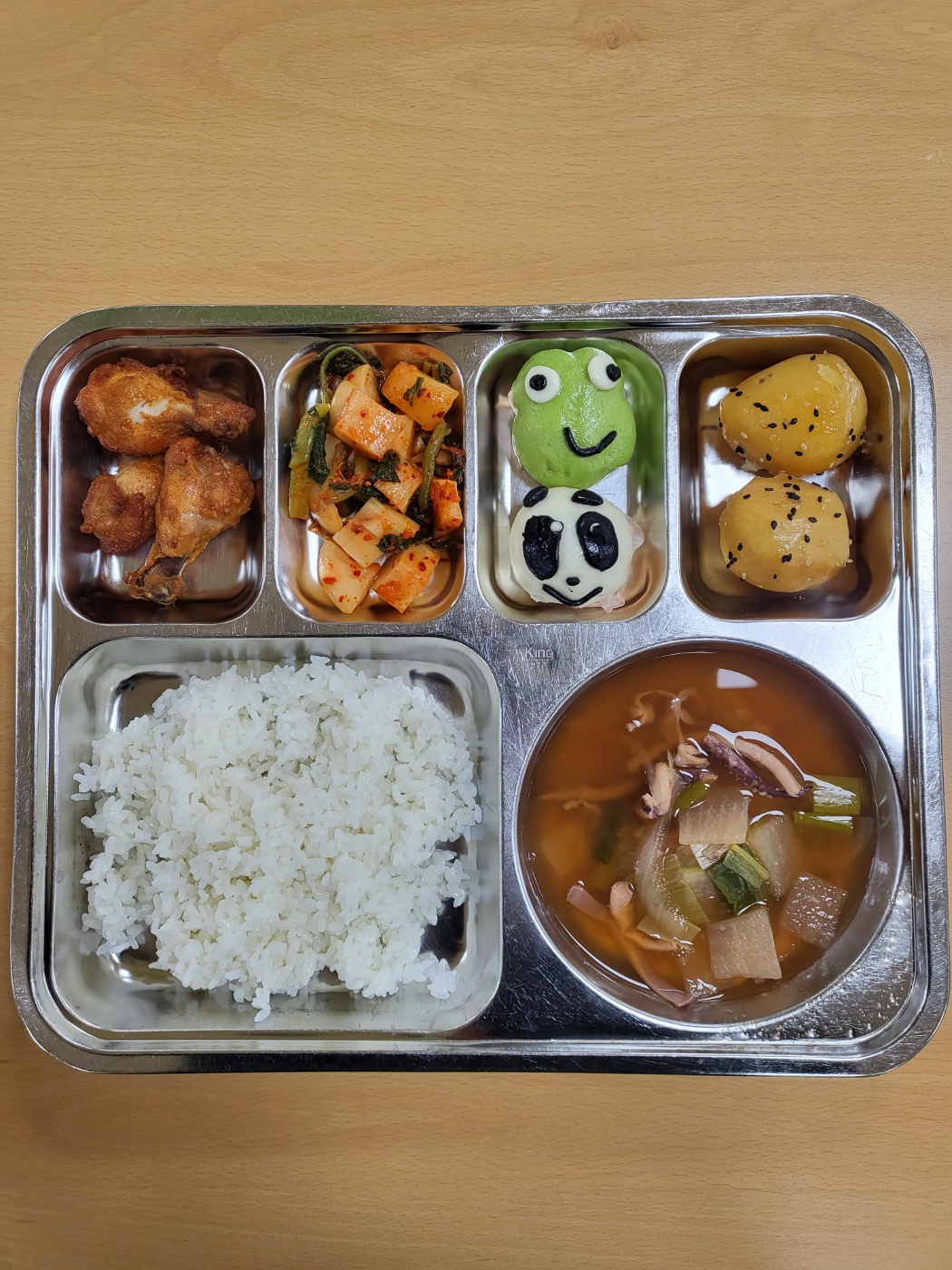 ���Ļ���