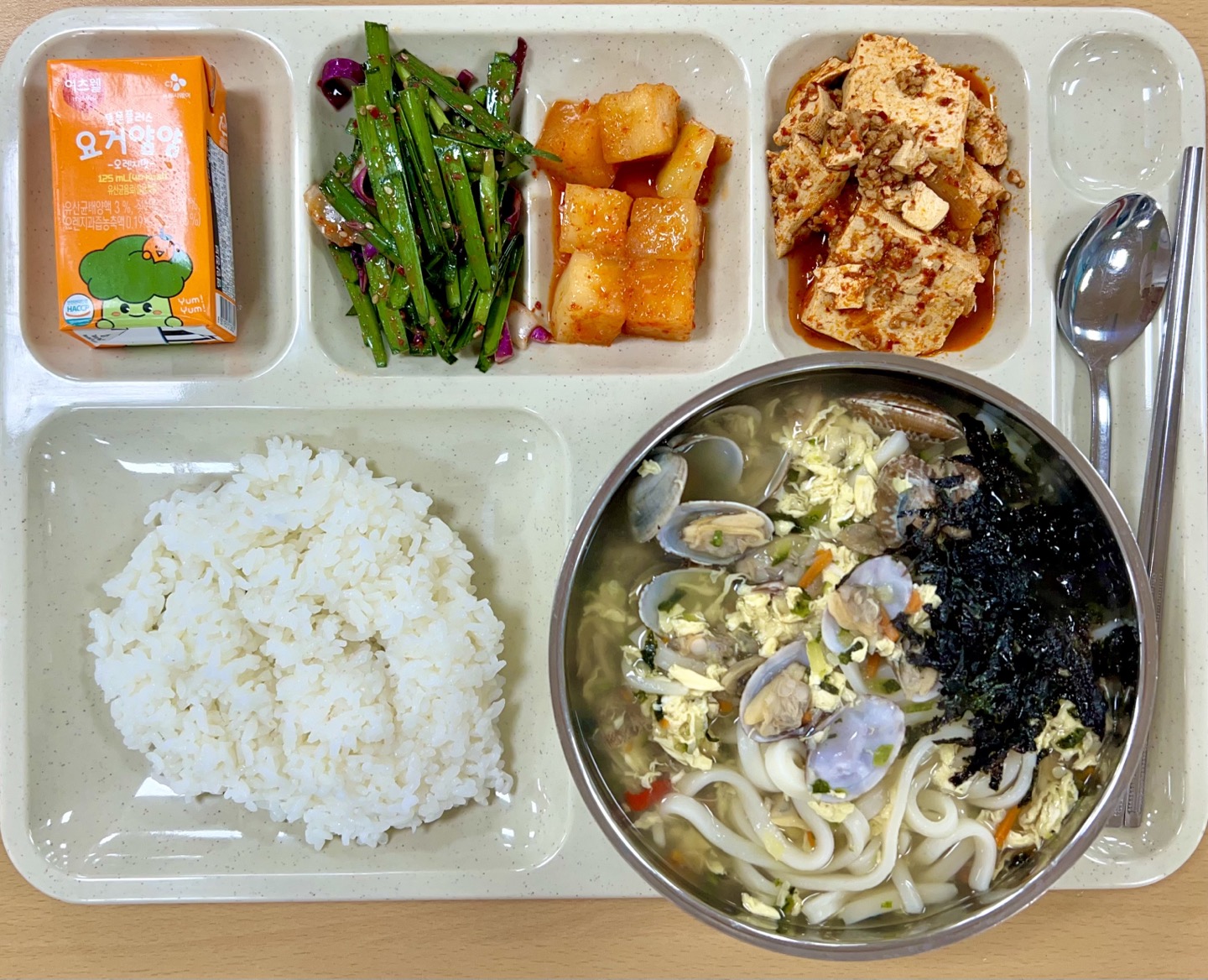 ���Ļ���