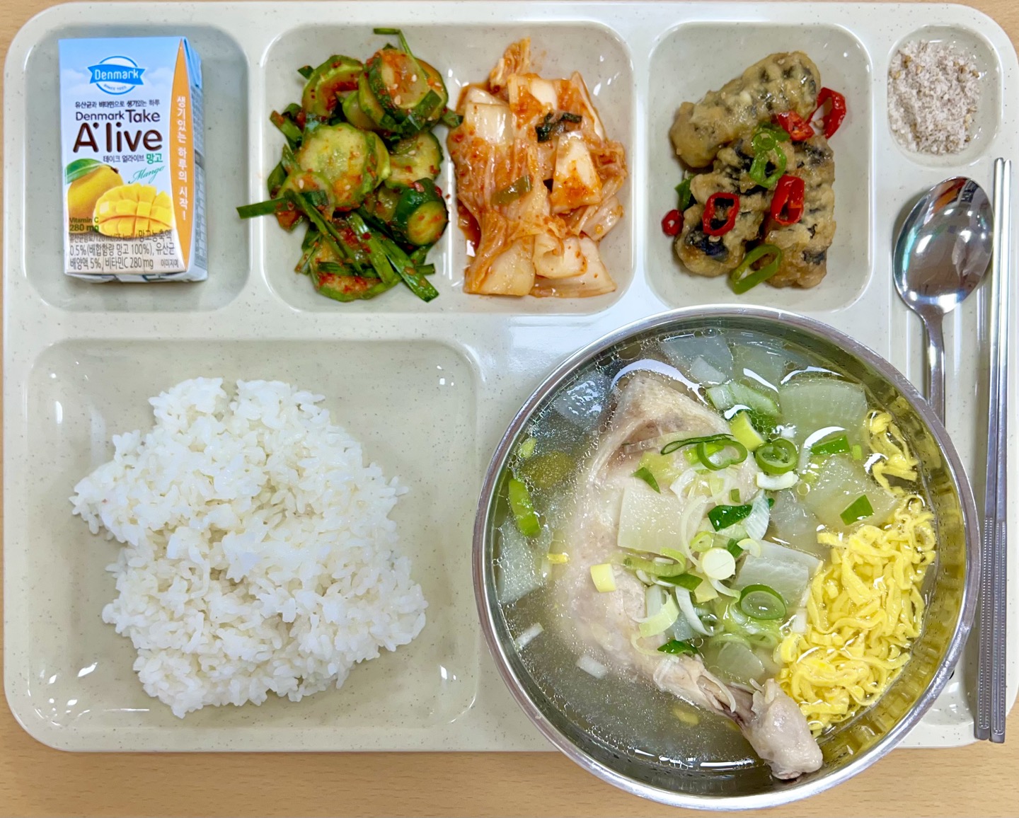 ���Ļ���