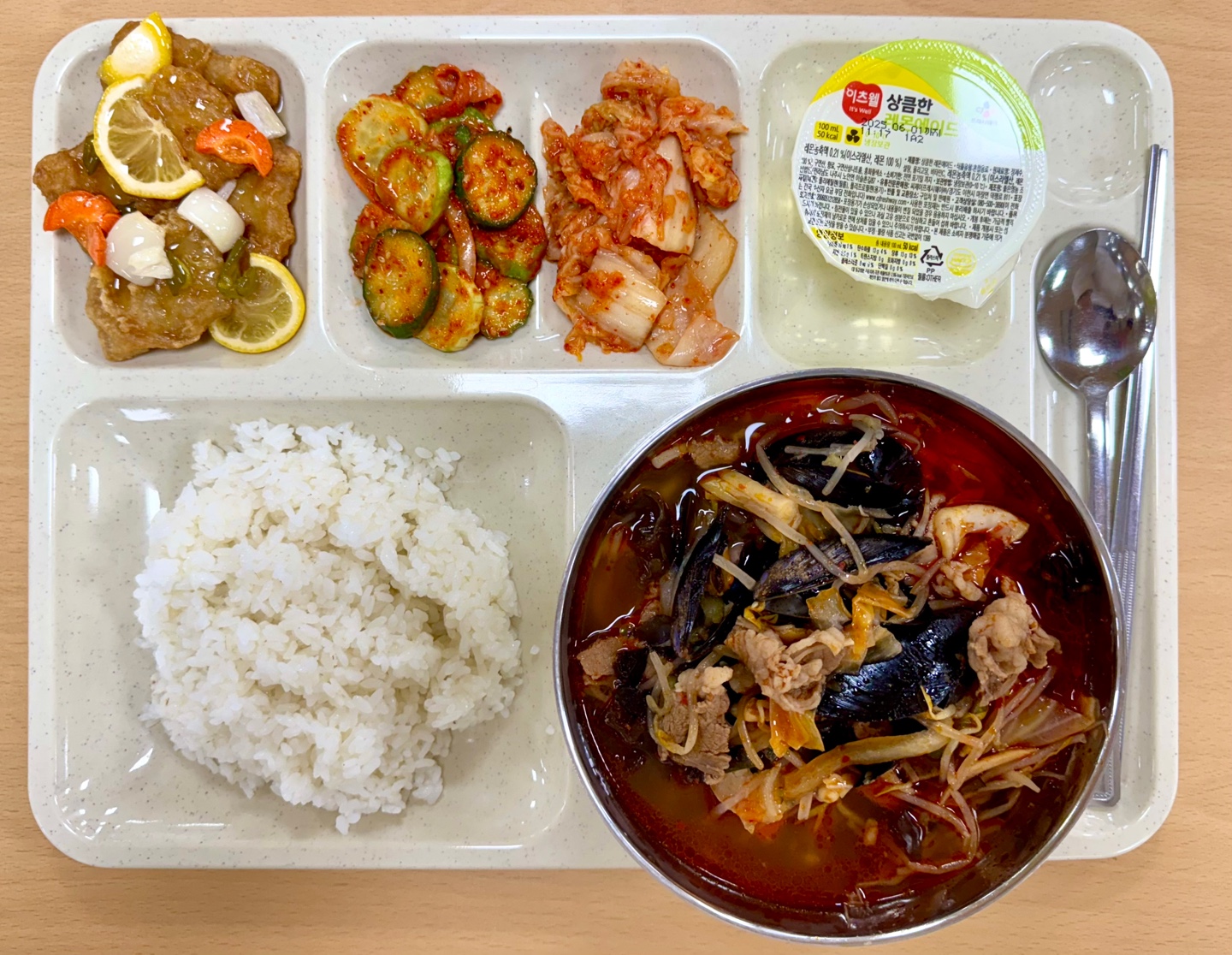 ���Ļ���