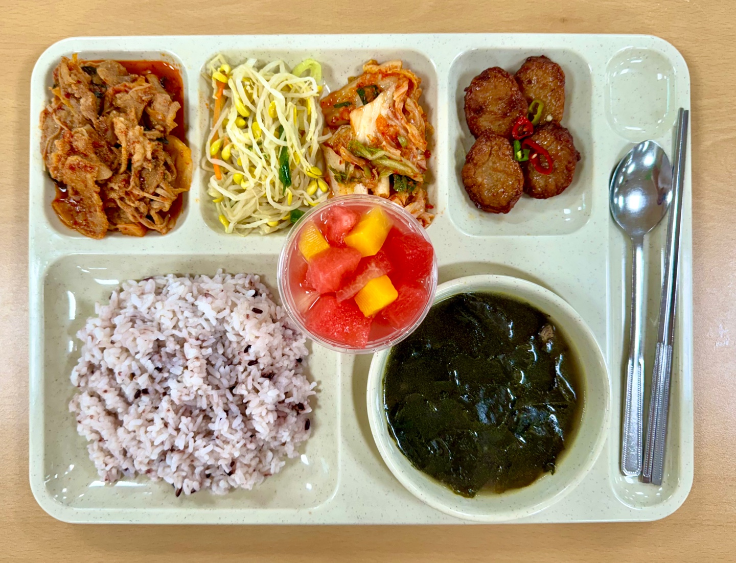 ���Ļ���