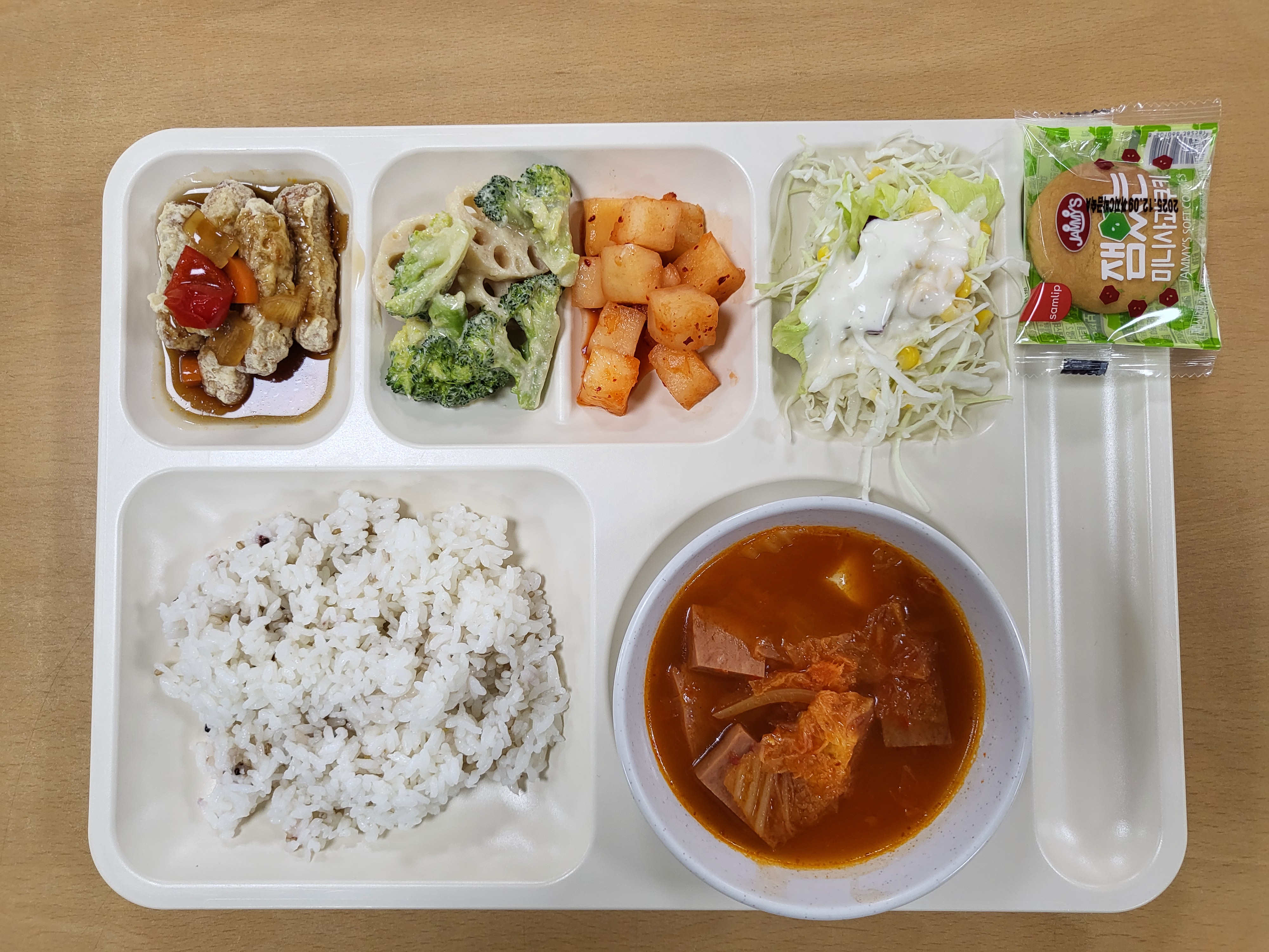 ���Ļ���