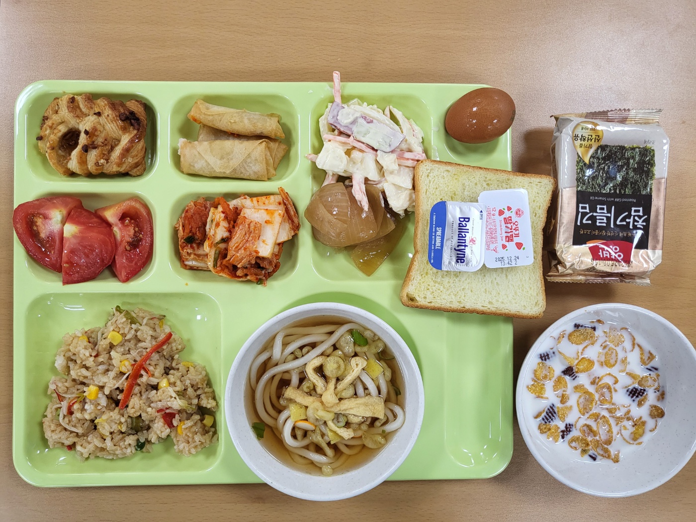 ���Ļ���