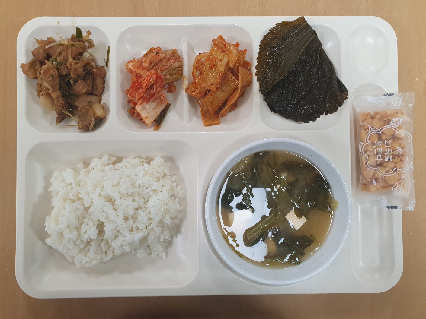 ���Ļ���